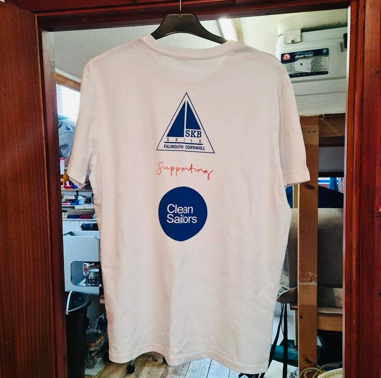 SKB Sails supports Clean Sailors with staff t-shirt